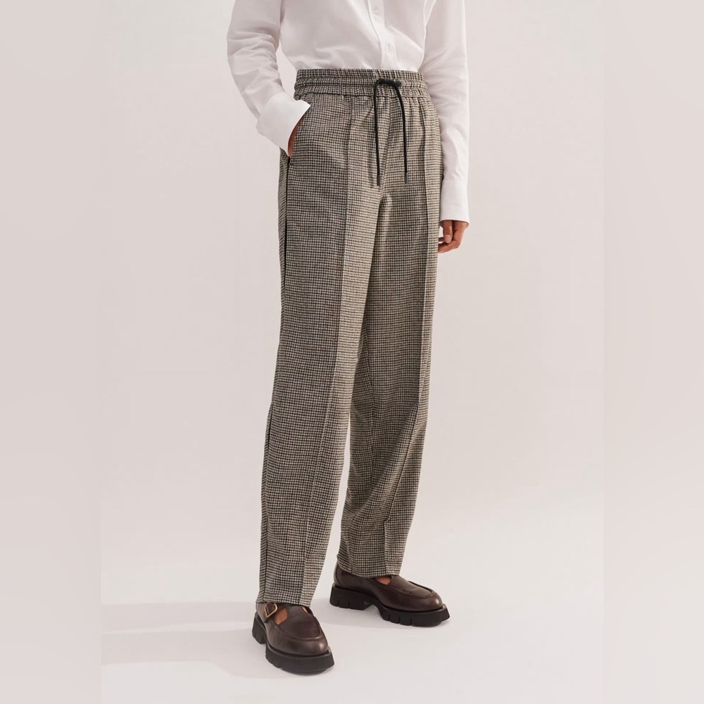 ME +EM Houndstooth Jogger Pant